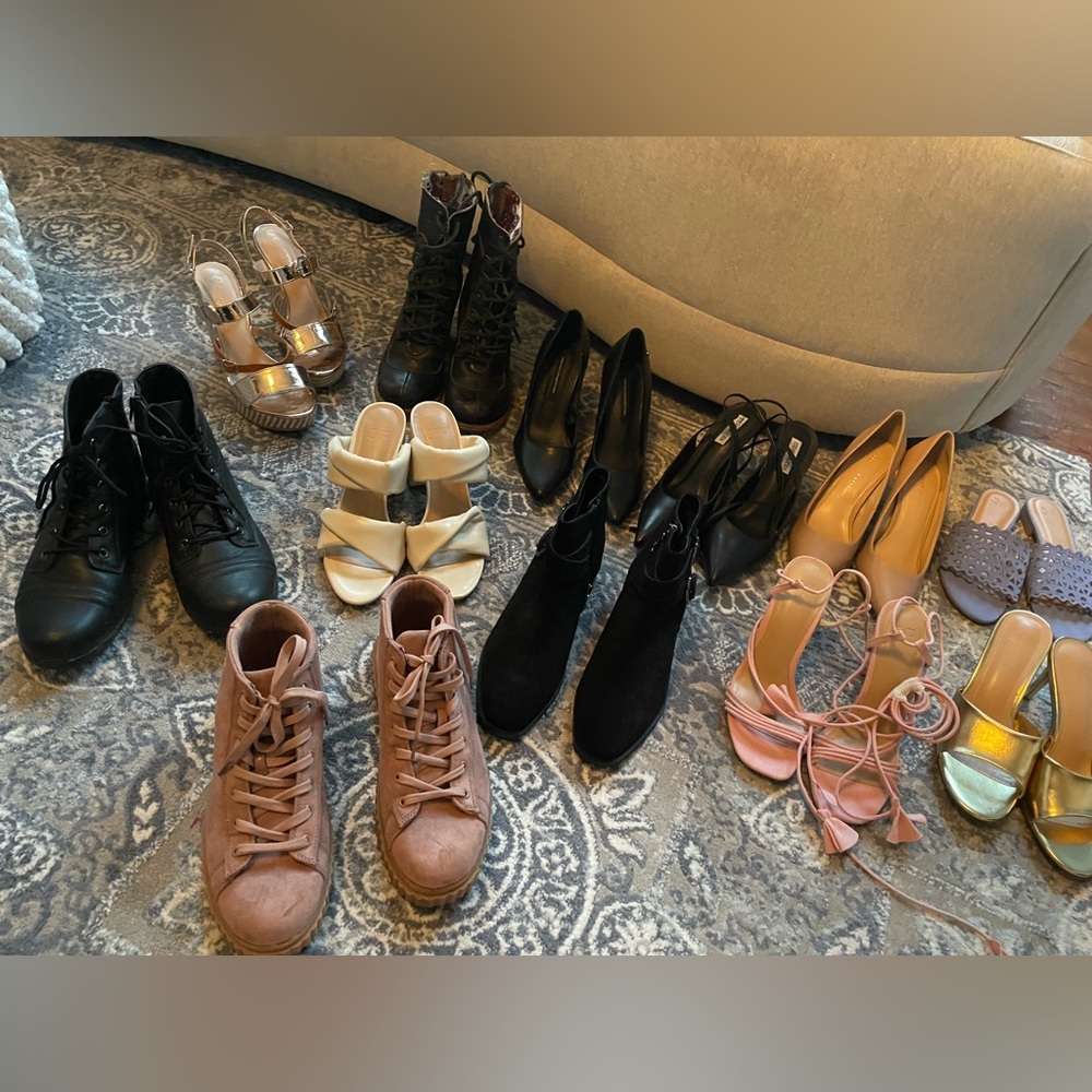 8.5, MOST BRAND NEW. $5-$25 and will negotiate.
